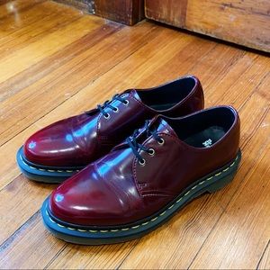 Dr. Martens Vegan 1461 in cherry red